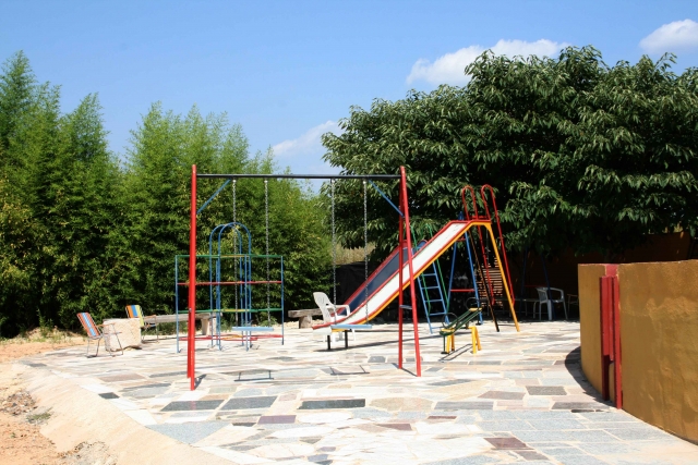  Recreational area for children 